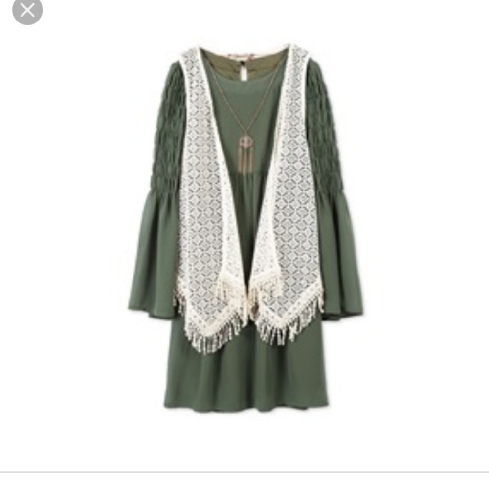 Girls dress